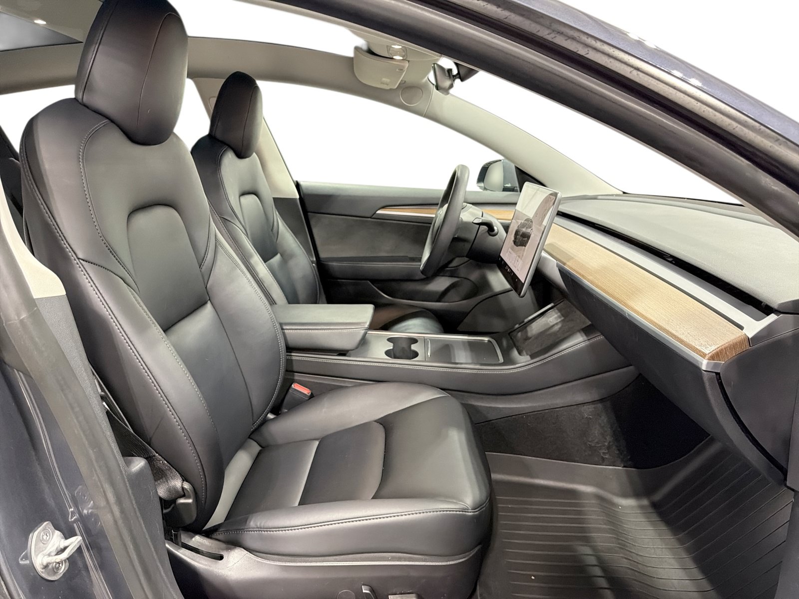 Certified 2022 Tesla Model 3 Long Range AWD/4WD image 13