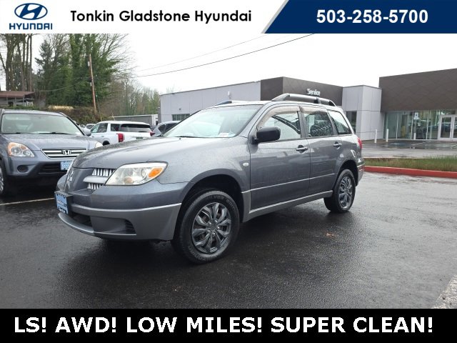 Used 2006 Mitsubishi Outlander LS image 3