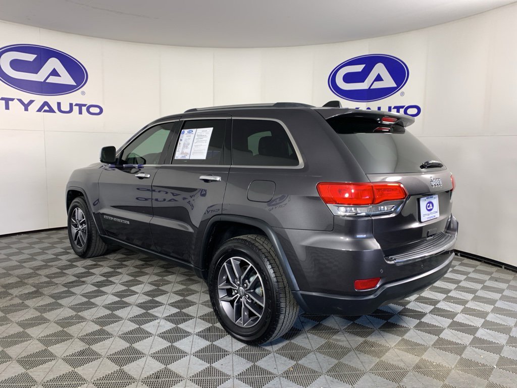 Used 2017 Jeep Grand Cherokee Limited w/ Luxury Group II image 5
