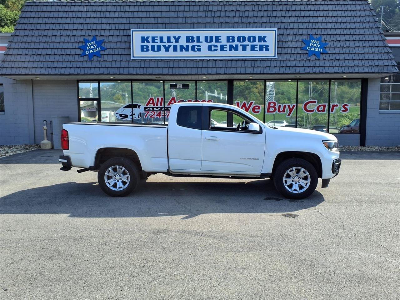 Used 2021 Chevrolet Colorado LT w/ Safety Package RWD image 1