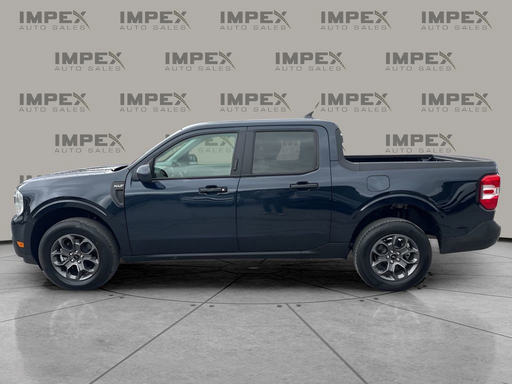 Used 2023 Ford Maverick XLT w/ XLT Luxury Package FWD image 2