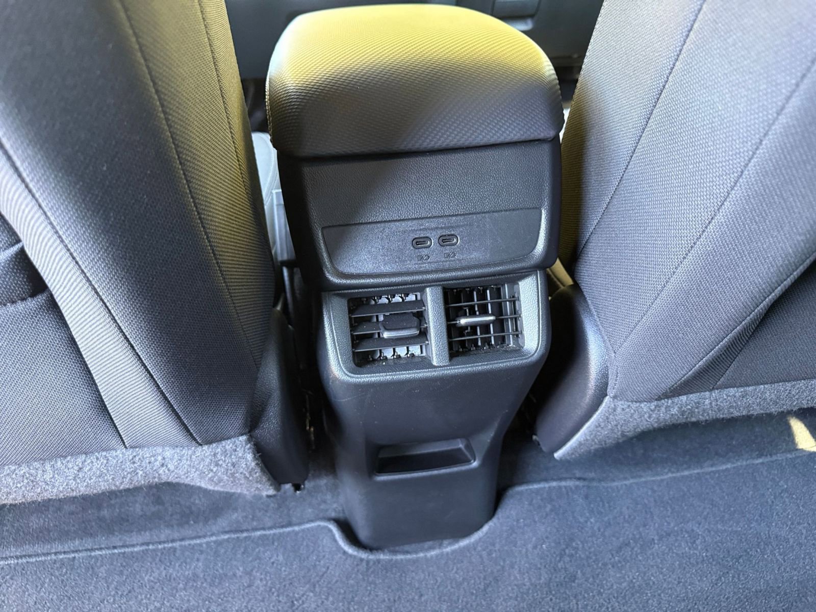 Used 2025 Chevrolet Equinox LT image 24