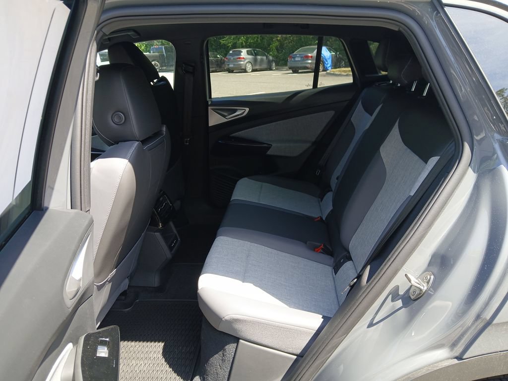 New 2026 Volkswagen ID.4 Pro AWD/4WD image 24