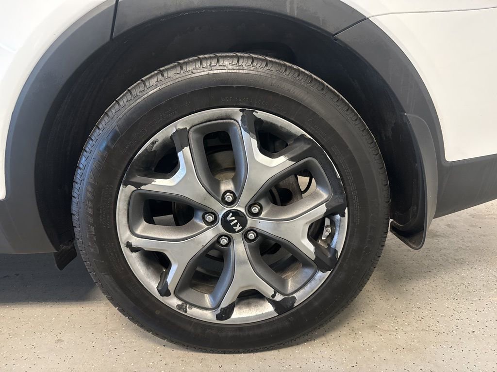 Used 2019 Kia Sorento EX image 19