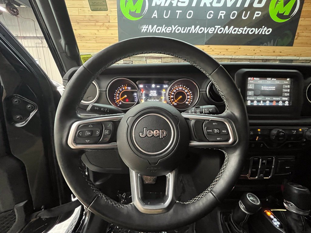 Used 2018 Jeep Wrangler Unlimited Sahara w/ Cold Weather Group AWD/4WD image 26