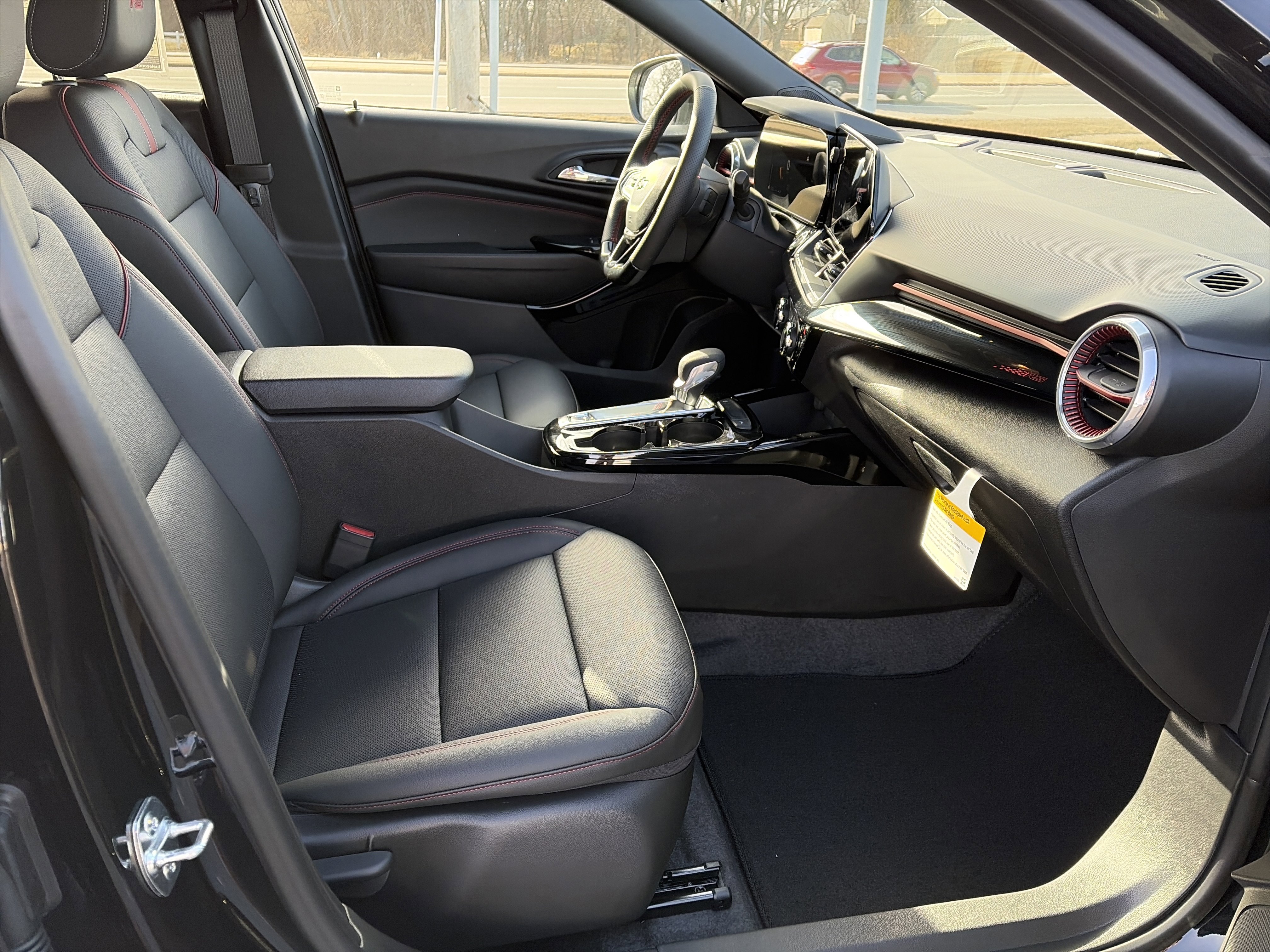 New 2026 Chevrolet Trax RS w/ Driver Confidence Package image 13