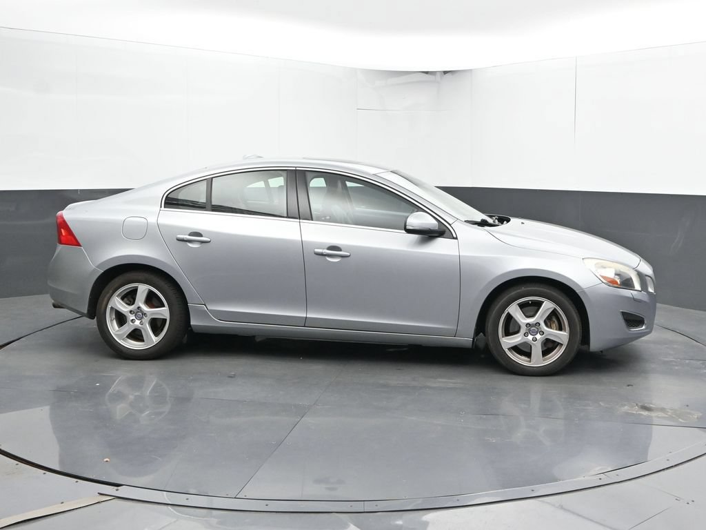 Used 2013 Volvo S60 T5 FWD image 4