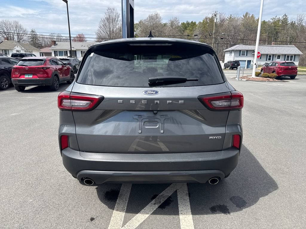 Used 2025 Ford Escape ST-Line AWD/4WD image 4