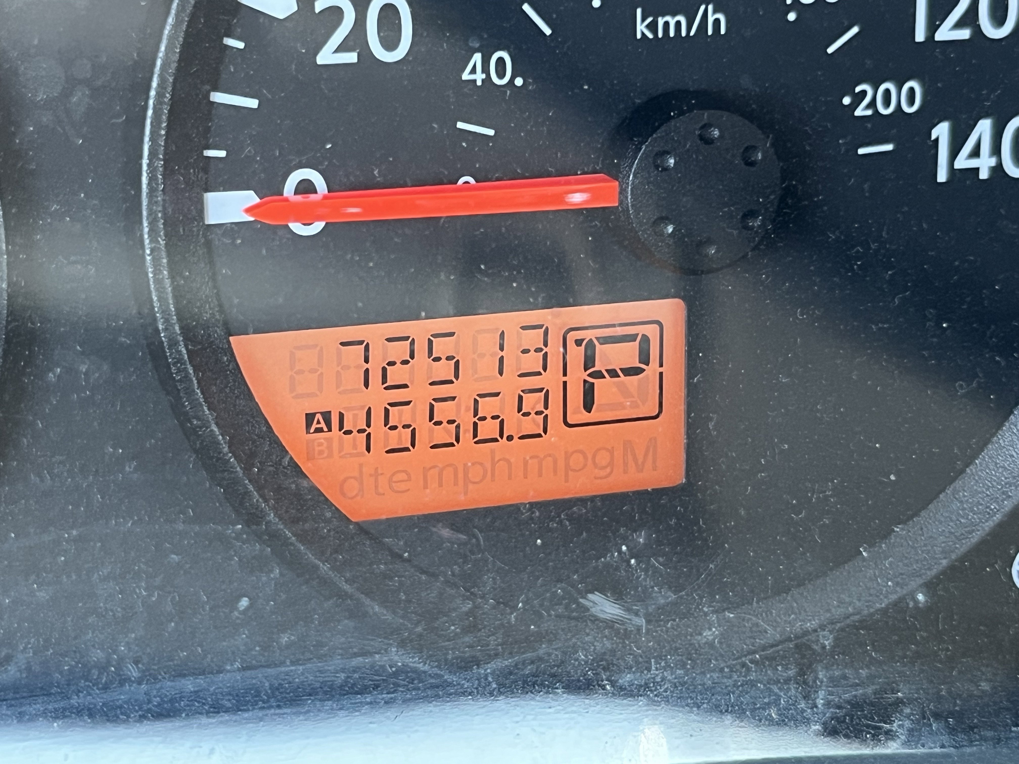 Used 2020 Nissan Frontier SV image 23