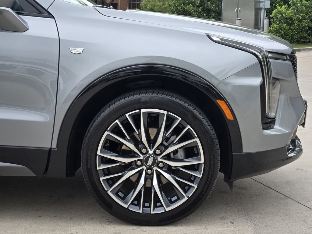 Used 2024 Cadillac XT4 Sport FWD image 13