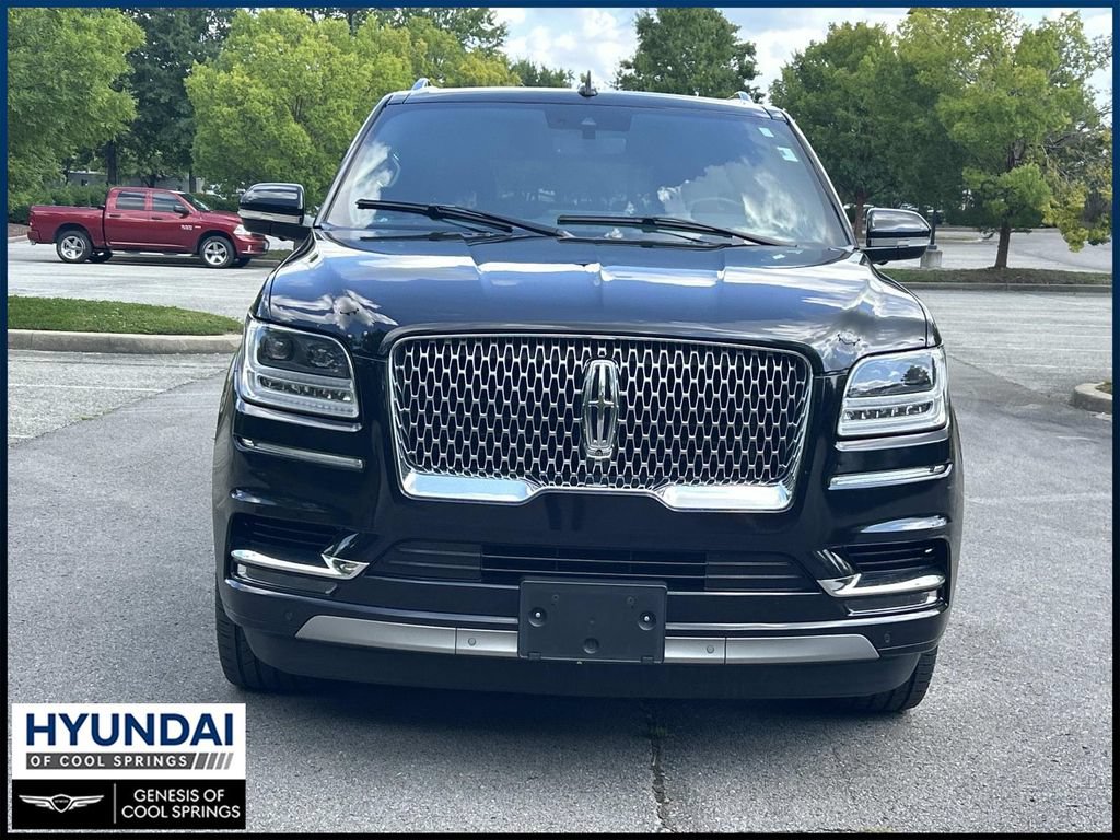 Used 2021 Lincoln Navigator L Reserve AWD/4WD image 2