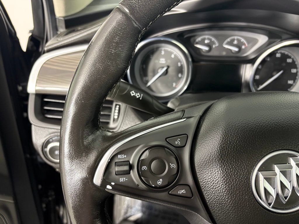Used 2020 Buick Envision Essence FWD image 18