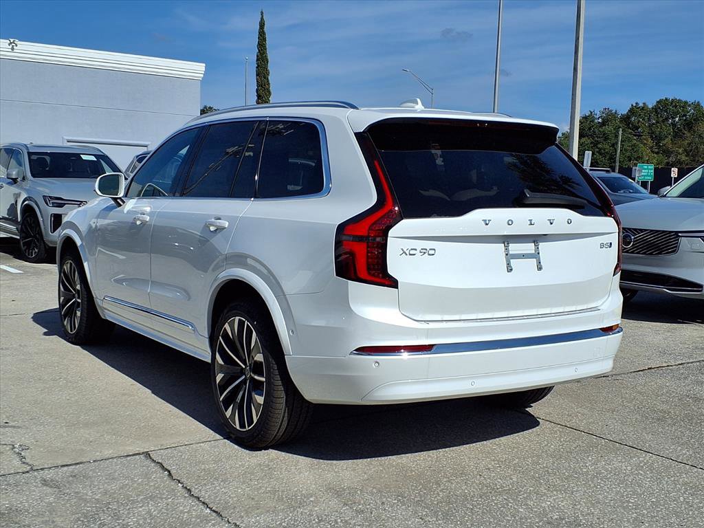 New 2026 Volvo XC90 B5 Plus w/ Protection Package Premier image 5