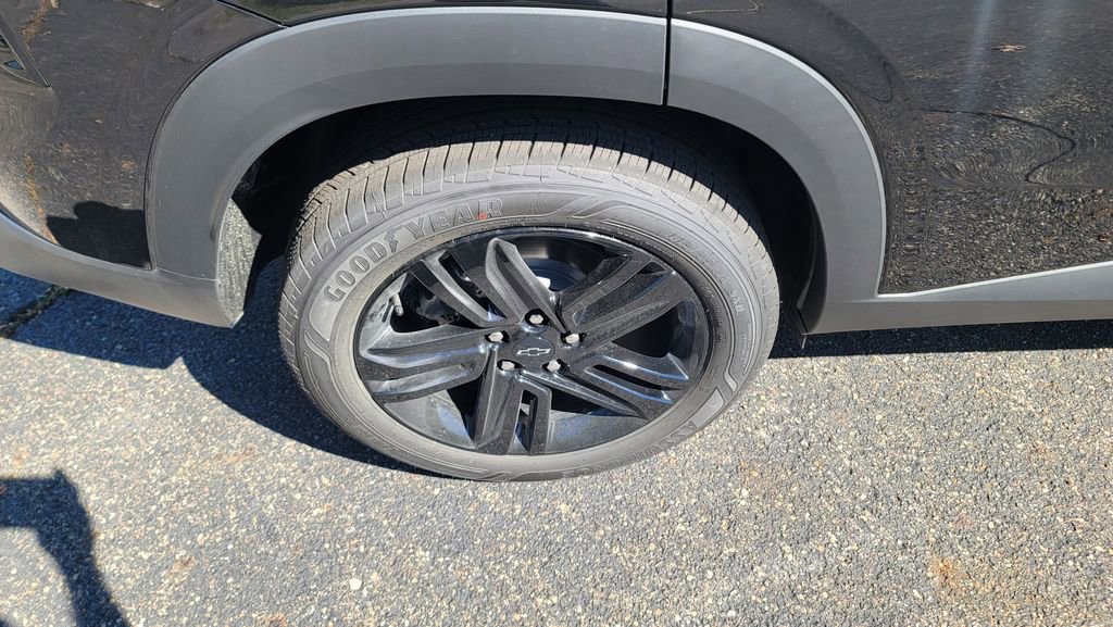 New 2026 Chevrolet Trax ACTIV w/ Driver Confidence Package image 13