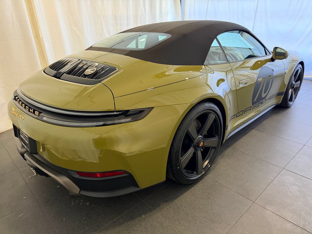 New 2026 Porsche 911 GTS RWD image 9