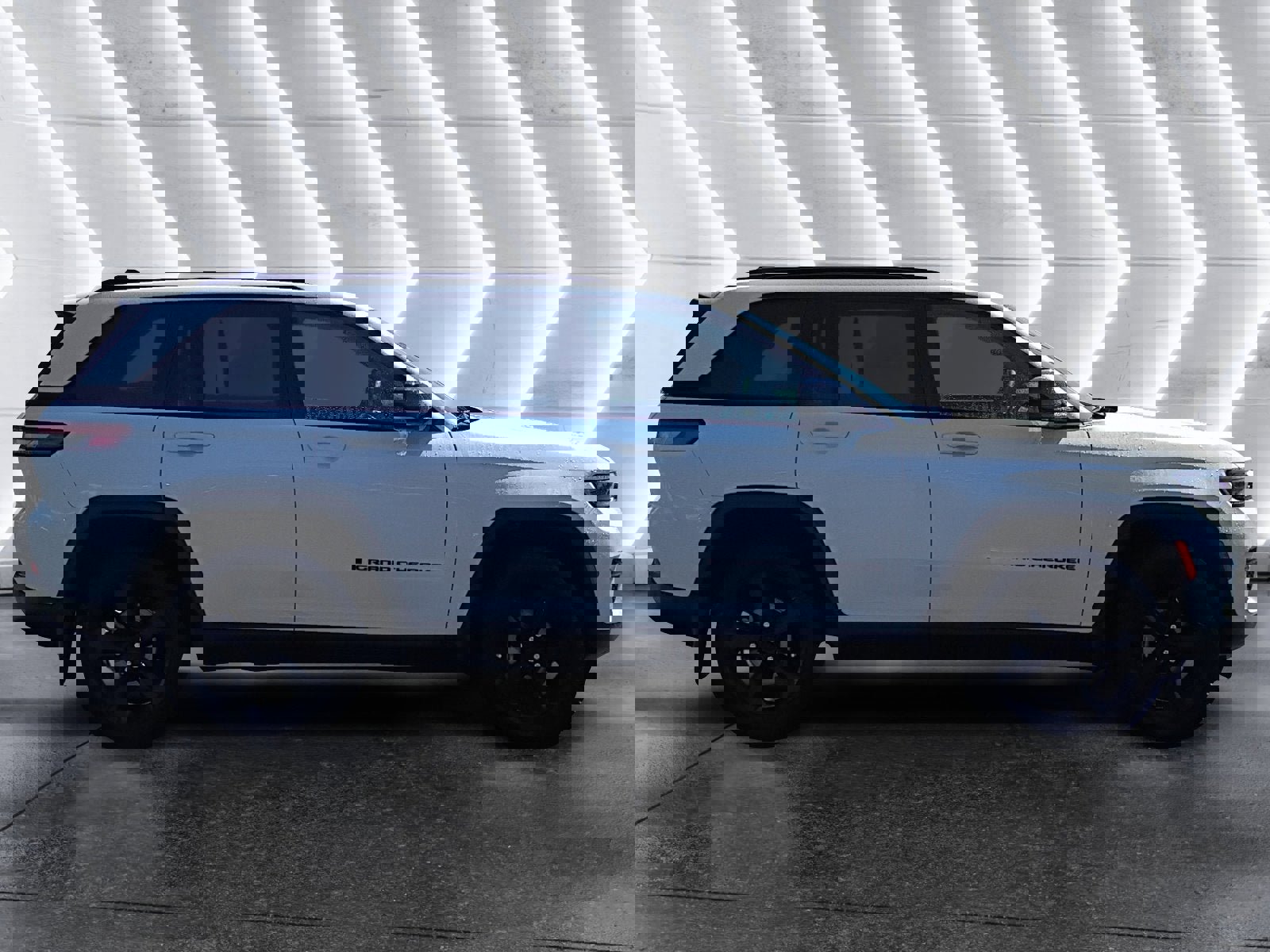 Certified 2025 Jeep Grand Cherokee Altitude AWD/4WD image 7