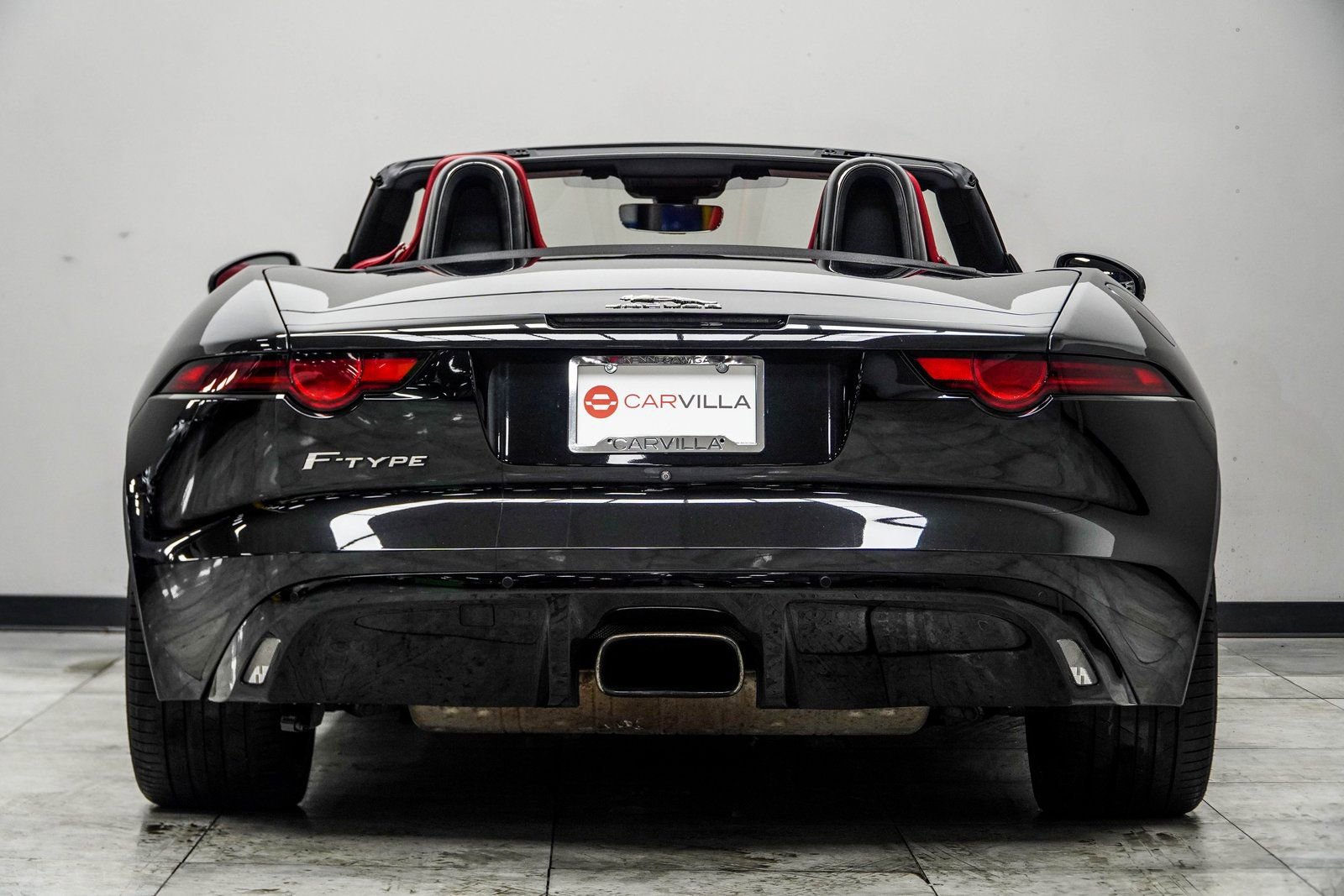 Used 2019 Jaguar F-TYPE Convertible image 13