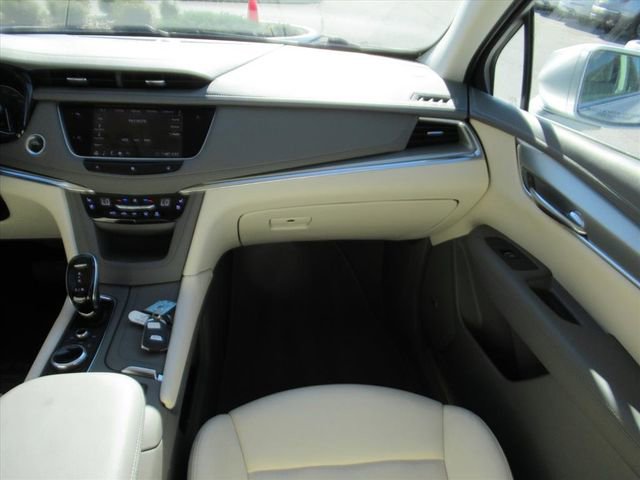 Used 2020 Cadillac XT5 Premium Luxury image 13