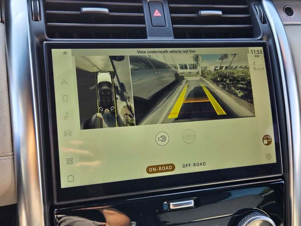 Used 2023 Land Rover Discovery HSE R-Dynamic image 19