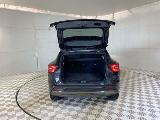 Used 2026 Chevrolet Trax ACTIV w/ Driver Confidence Package FWD image 34