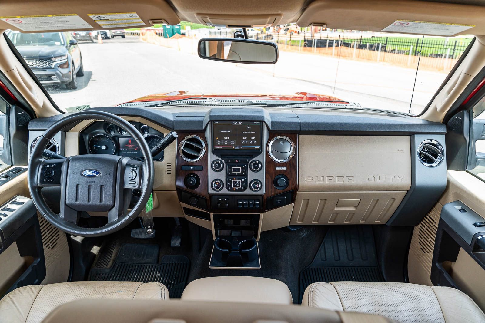 Used 2014 Ford F250 Lariat w/ Lariat Ultimate Package image 38