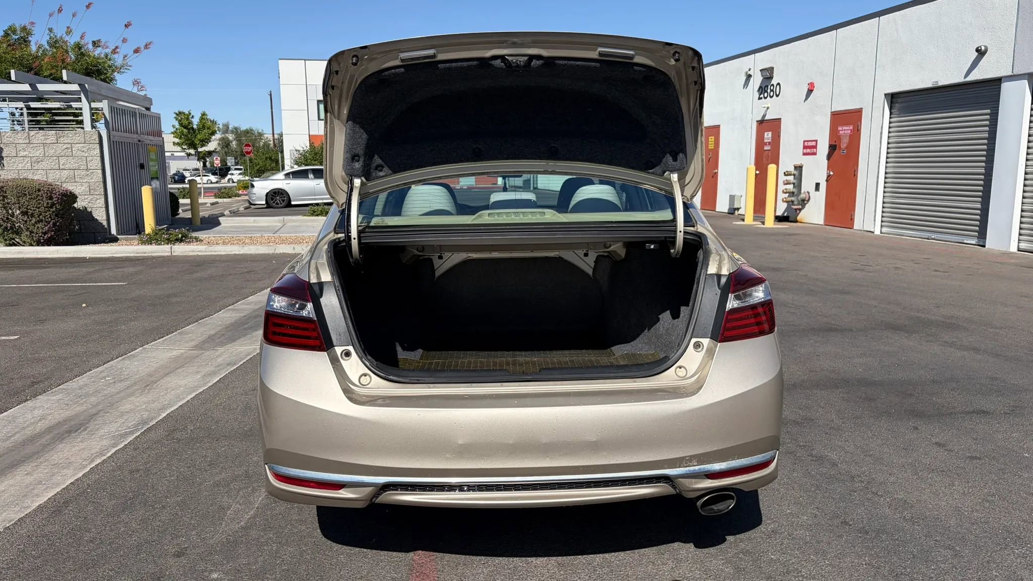 Used 2016 Honda Accord LX image 14