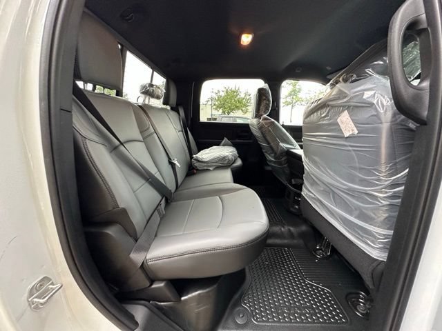New 2026 RAM 3500 Tradesman AWD/4WD image 27