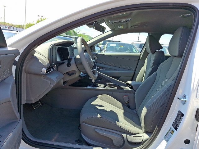 New 2026 Hyundai Elantra Sport FWD image 6