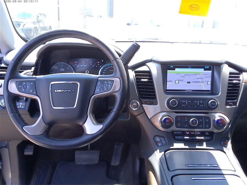 Used 2018 GMC Yukon XL Denali w/ Denali Ultimate Package AWD/4WD image 12