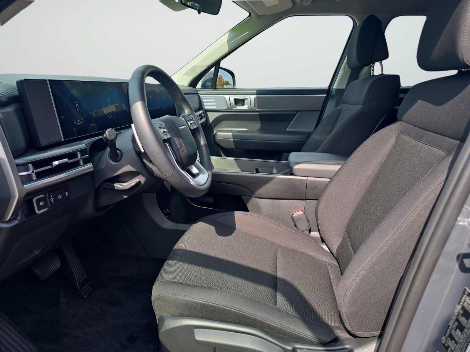 Certified 2026 Hyundai Santa Fe SE AWD/4WD image 21