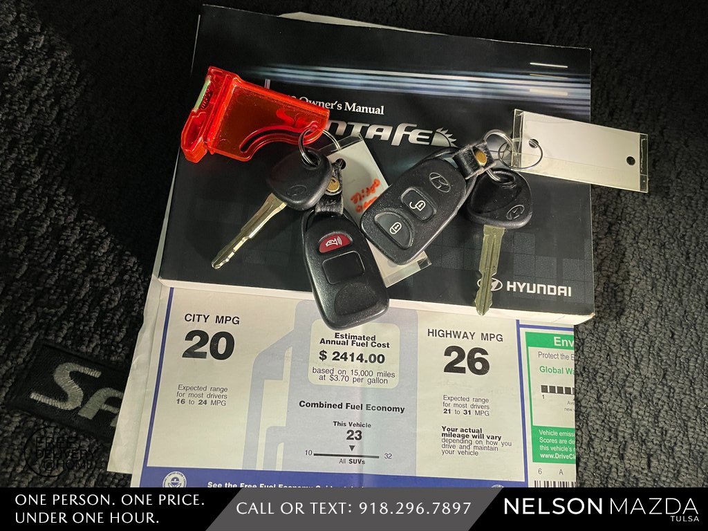 Used 2012 Hyundai Santa Fe Limited w/ Navigation Pkg 4 image 53