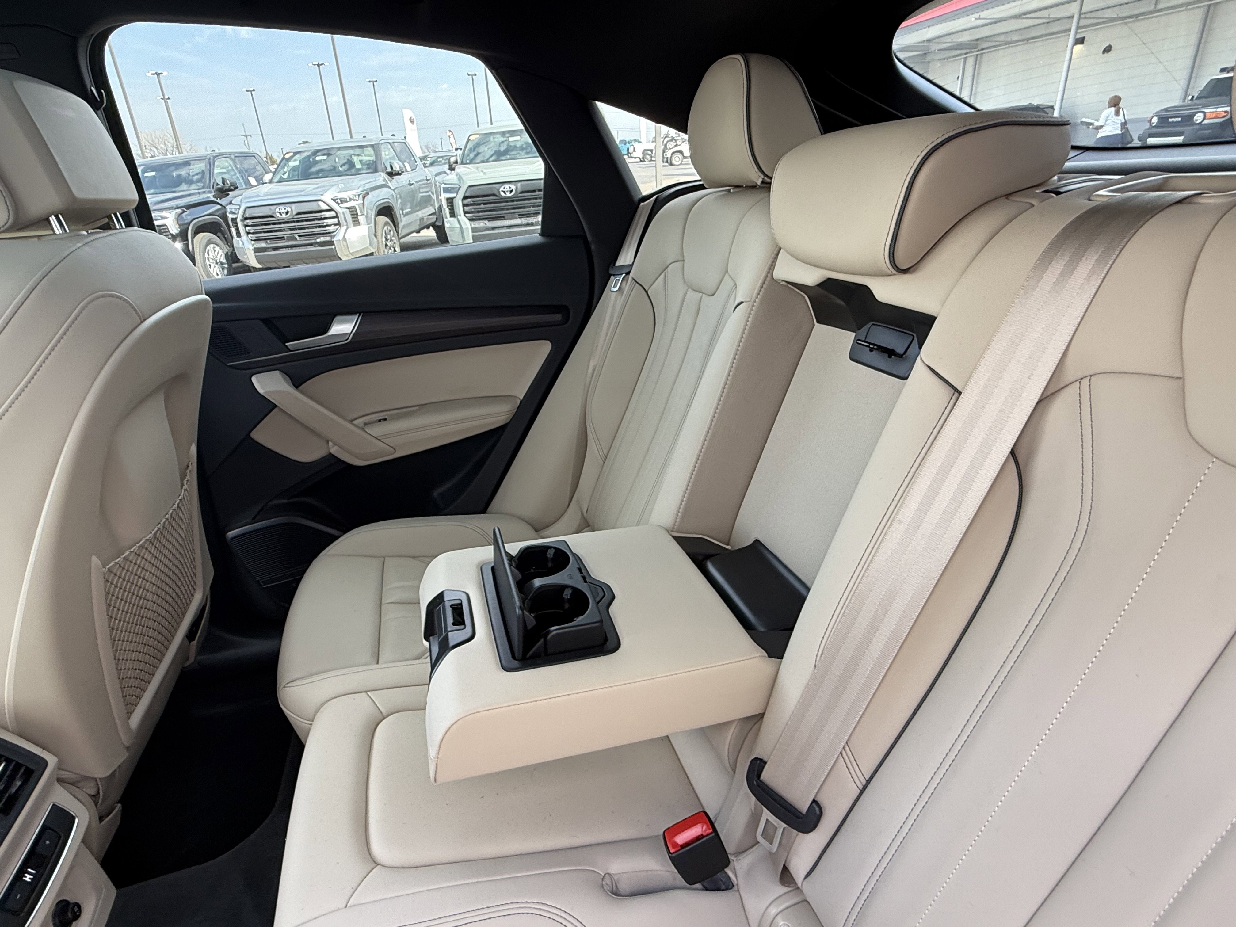 Used 2022 Audi Q5 2.0T Premium Plus image 18