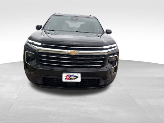 Certified 2025 Chevrolet Traverse LT w/ Driver Confidence Package AWD/4WD image 2