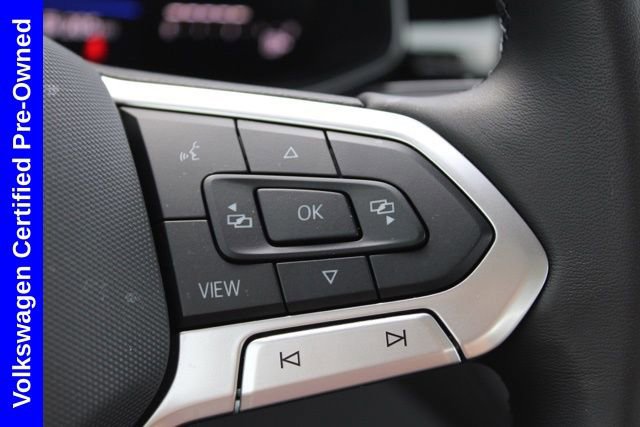 Used 2025 Volkswagen Jetta SE FWD image 29