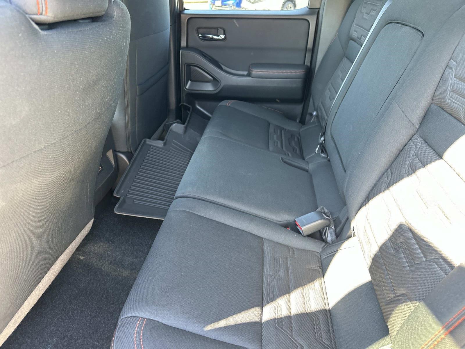 Used 2024 Nissan Frontier PRO-4X w/ Off-Road Protection Package image 12