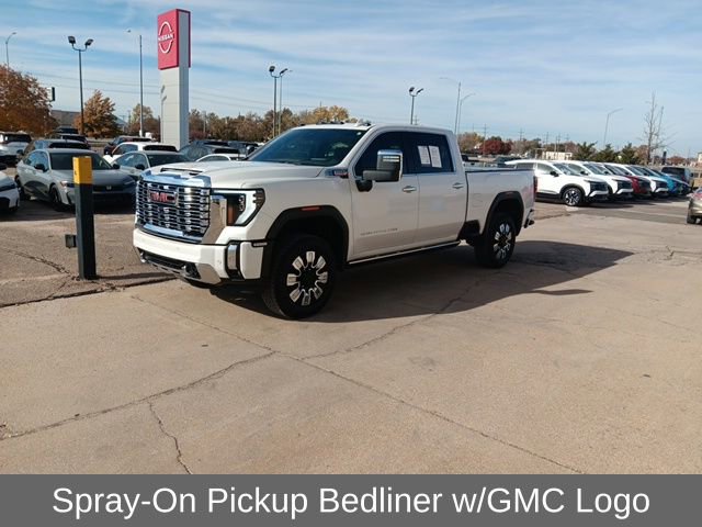 Used 2025 GMC Sierra 2500 Denali w/ Denali Reserve Package image 8