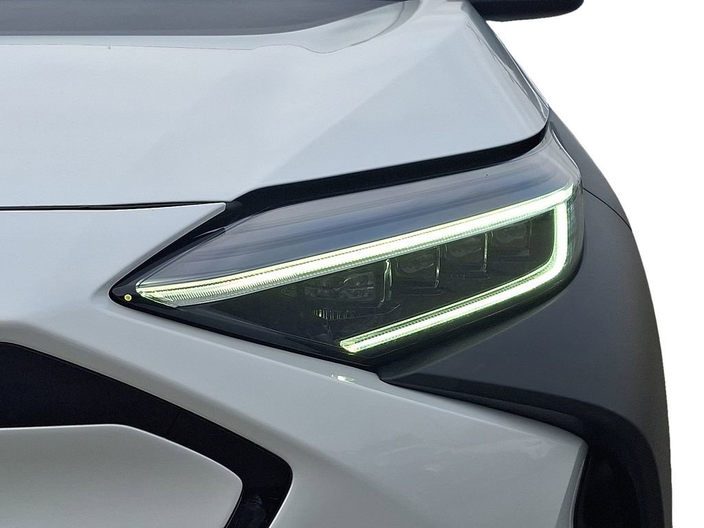 Used 2024 Subaru Solterra Premium image 10