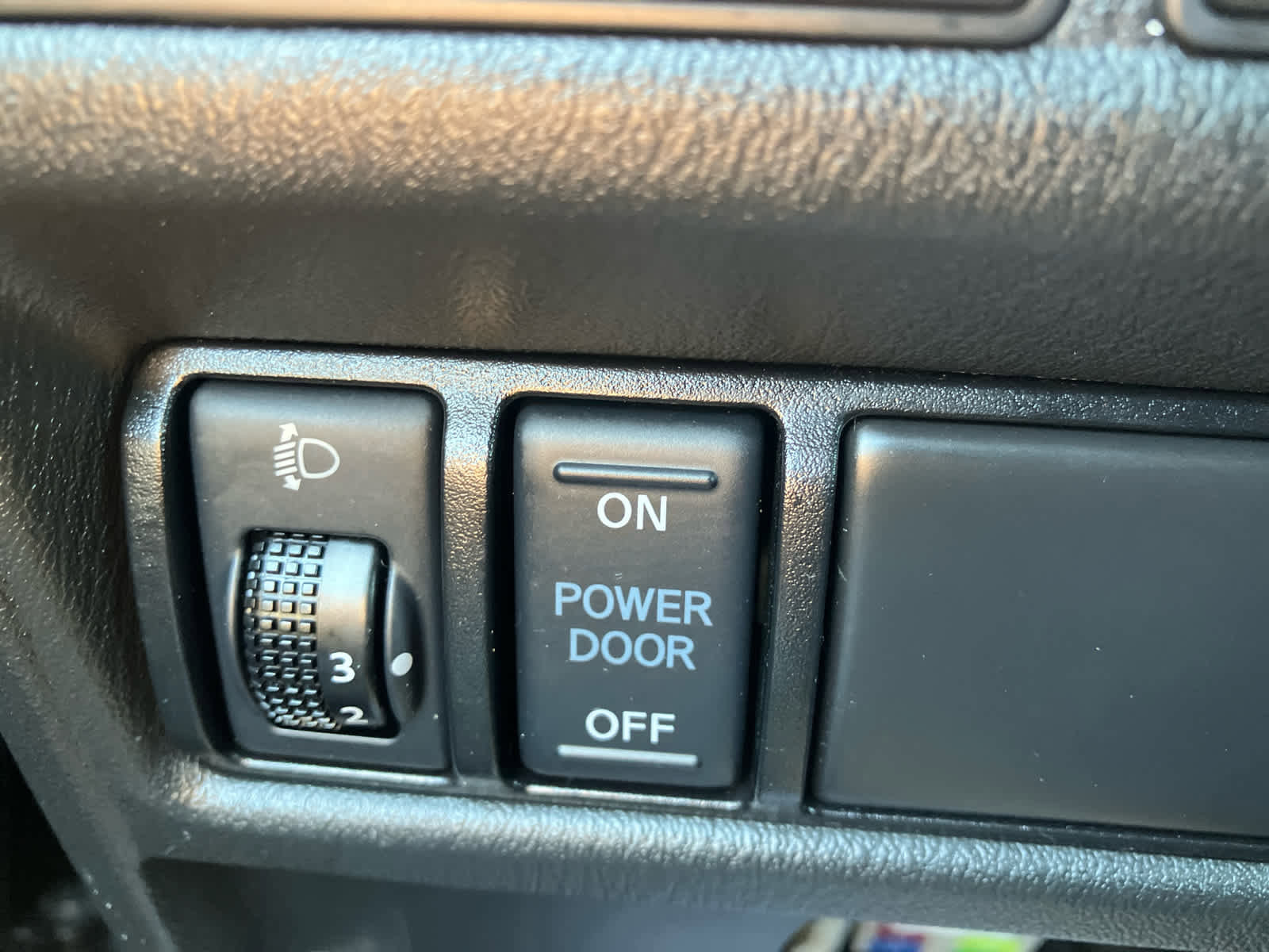 Used 2020 INFINITI QX80 Luxe w/ Proassist Package image 15