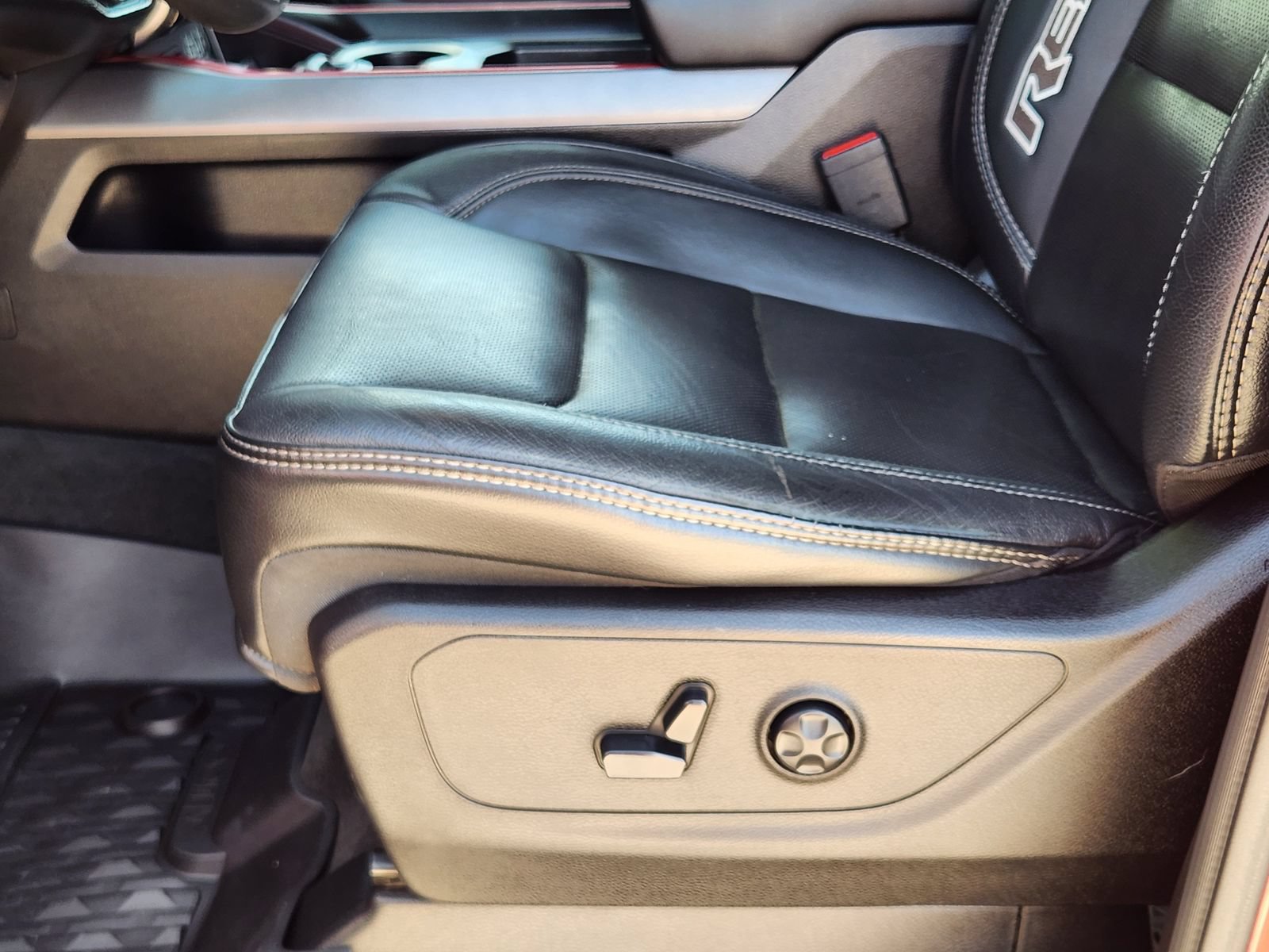 Used 2019 RAM 1500 Rebel w/ Rebel Level 2 Equipment Group AWD/4WD image 26