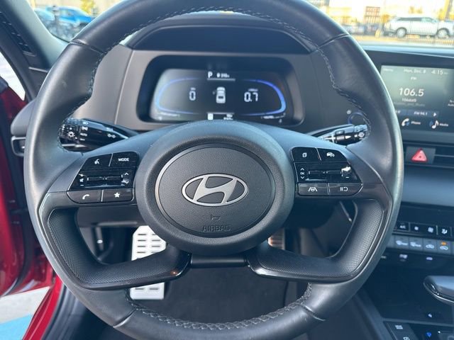 Certified 2025 Hyundai Elantra Sport image 16