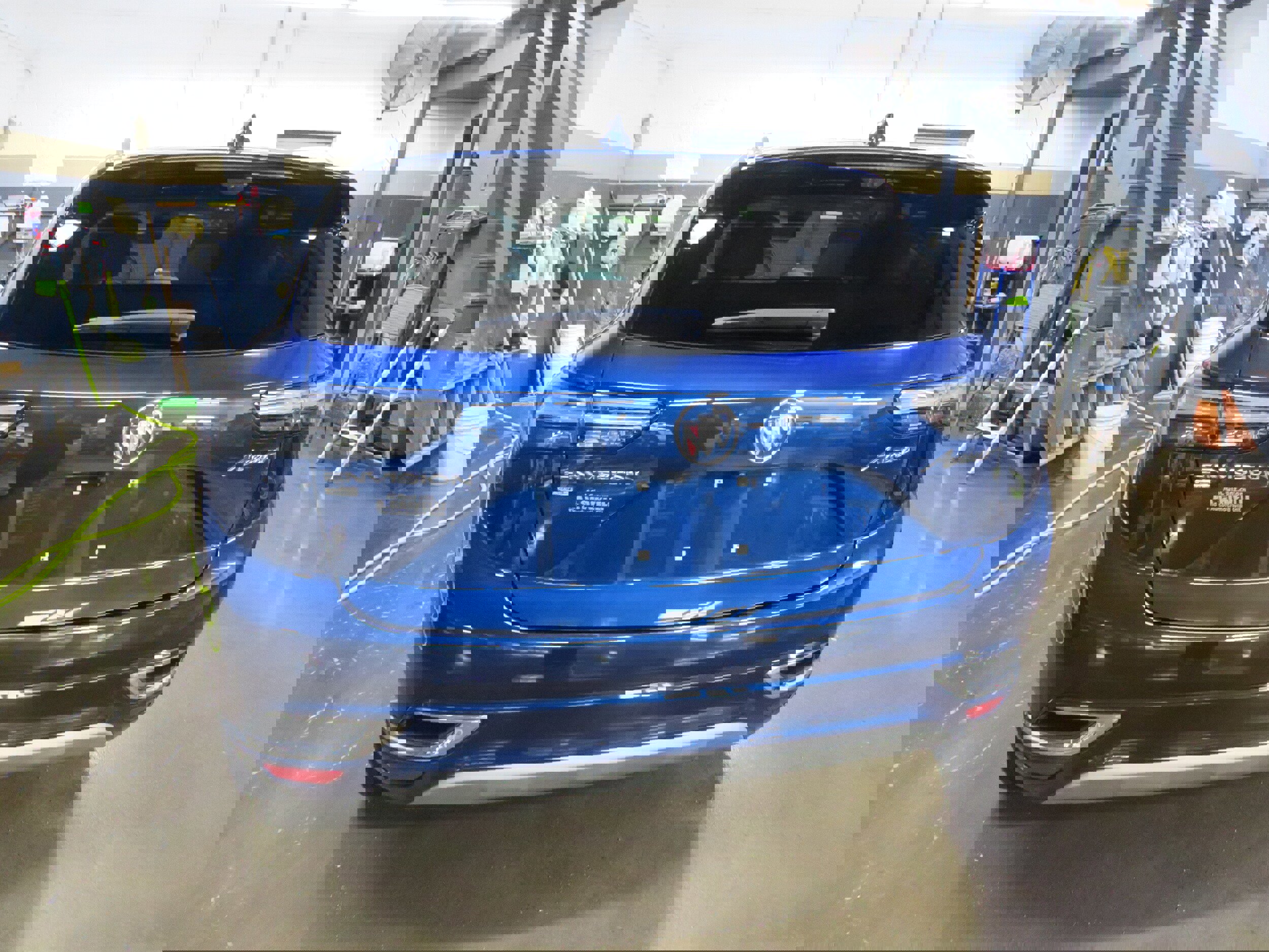 Used 2023 Buick Envision Avenir image 5