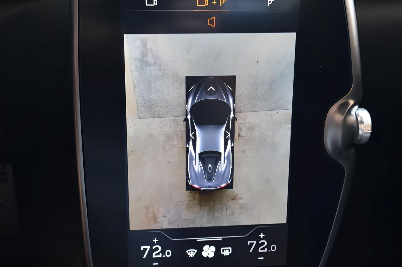 New 2026 McLaren Artura RWD image 22