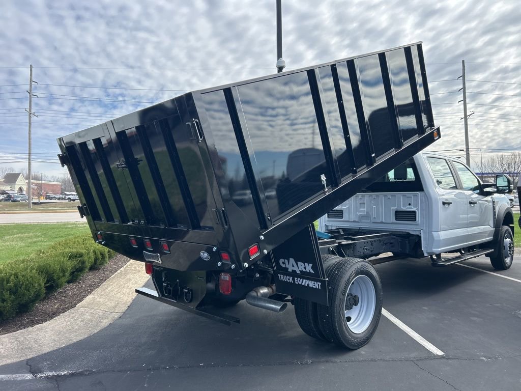 New 2026 Ford F550 4x4 Crew Cab image 4