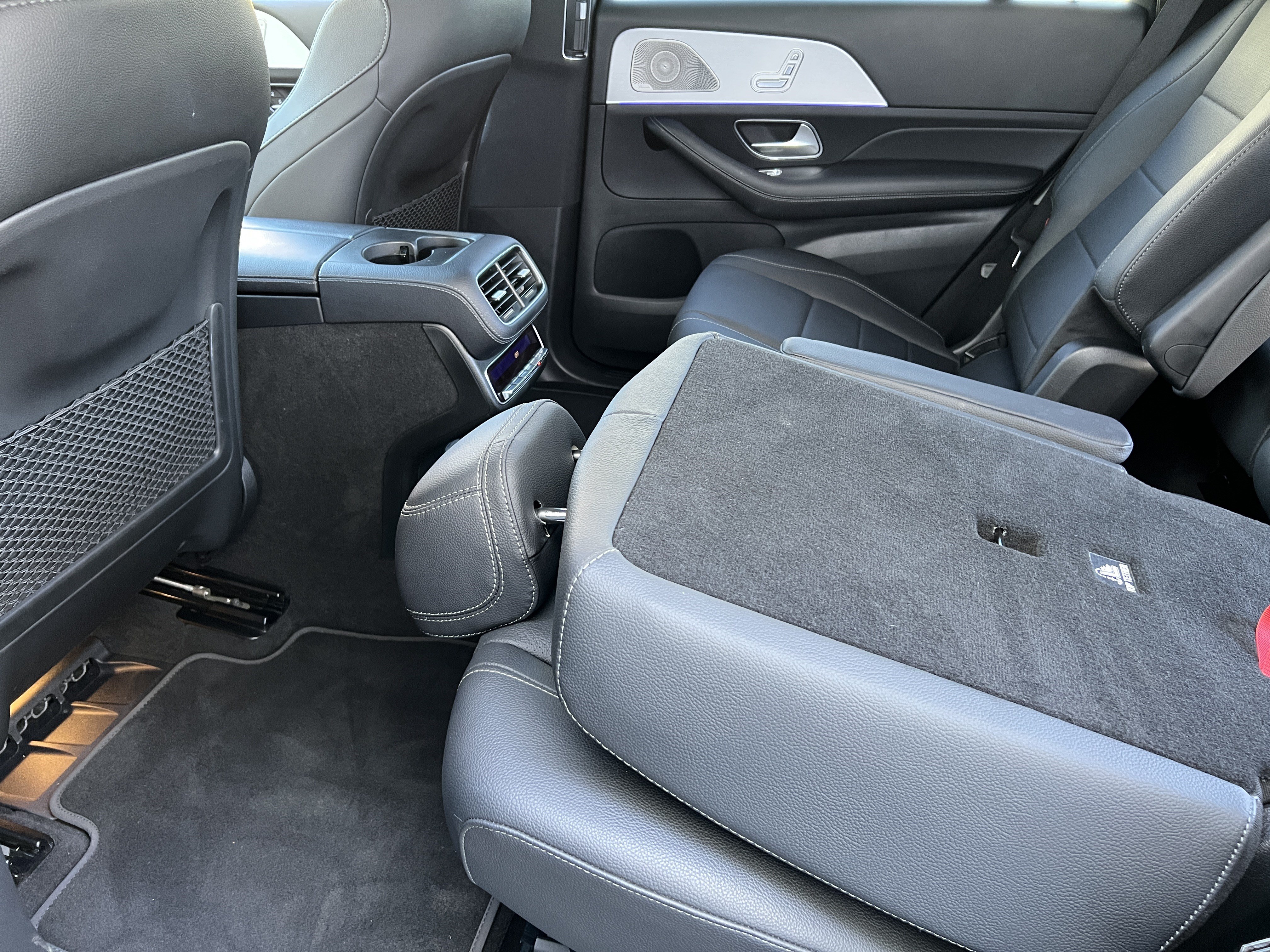 Used 2025 Mercedes-Benz GLS 450 4MATIC image 18