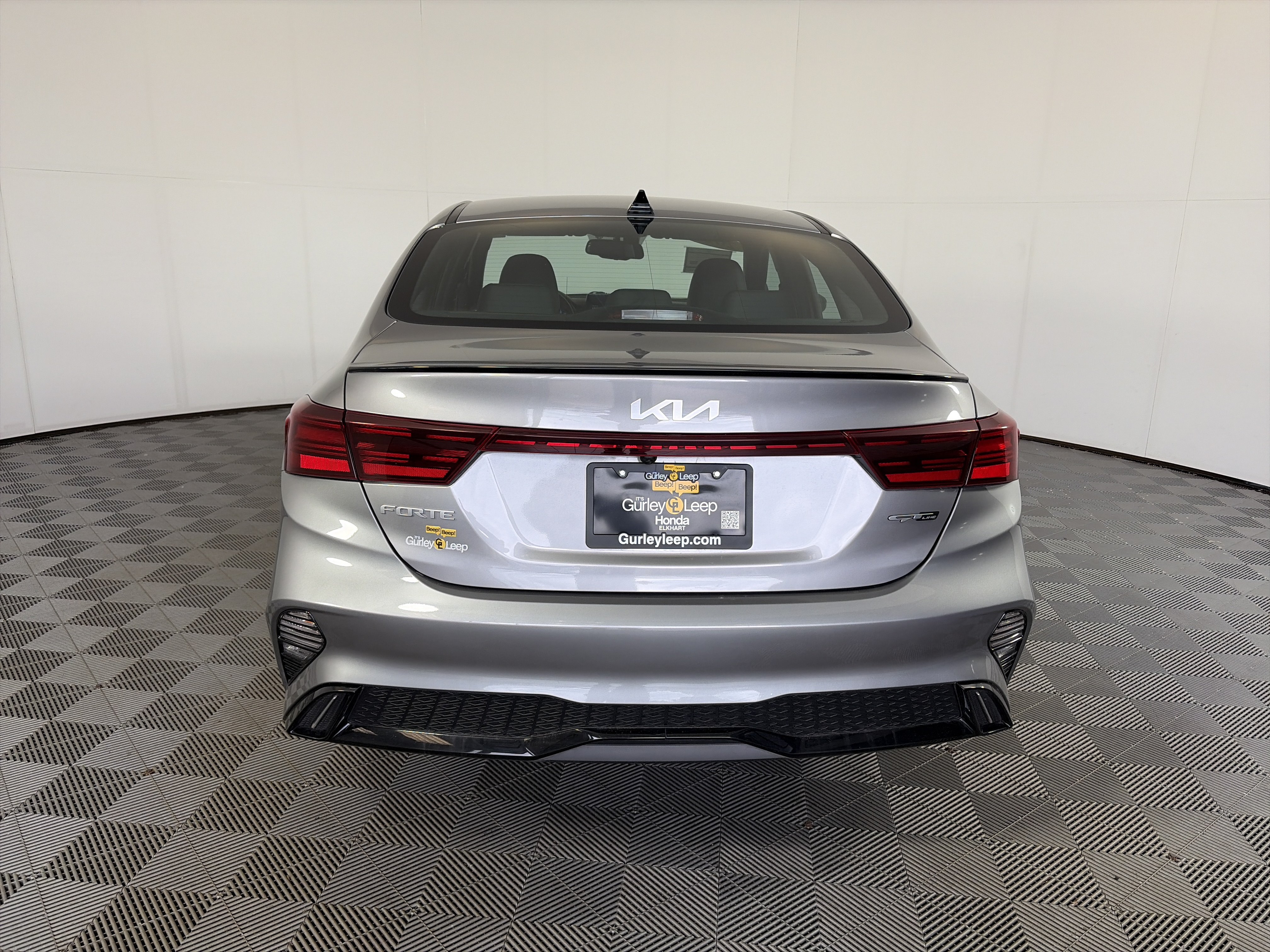 Certified 2023 Kia Forte GT-Line FWD image 9