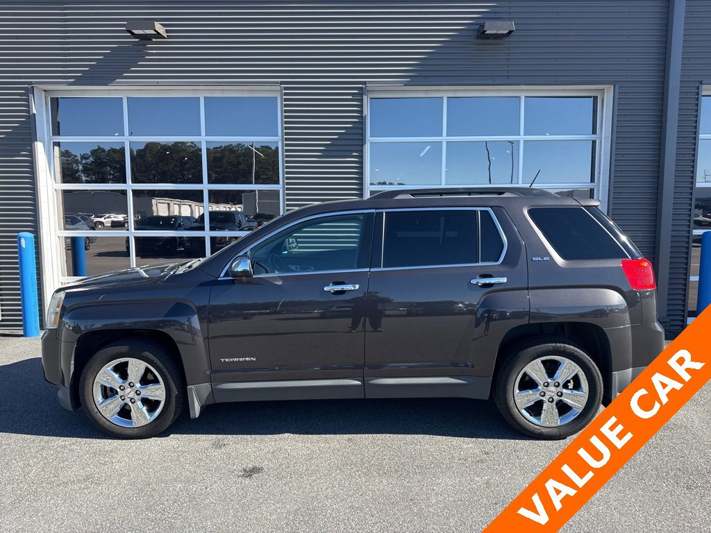 Used 2014 GMC Terrain SLE w/ Chrome Package image 2