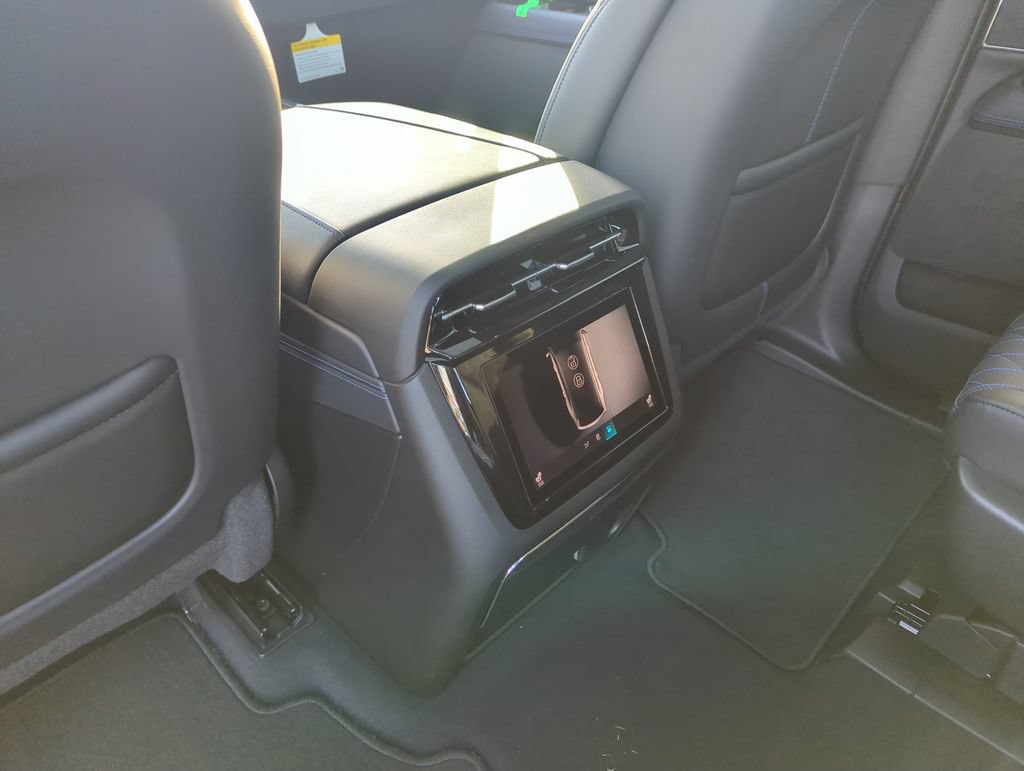 New 2026 Cadillac Escalade IQ Luxury 1 AWD/4WD image 31