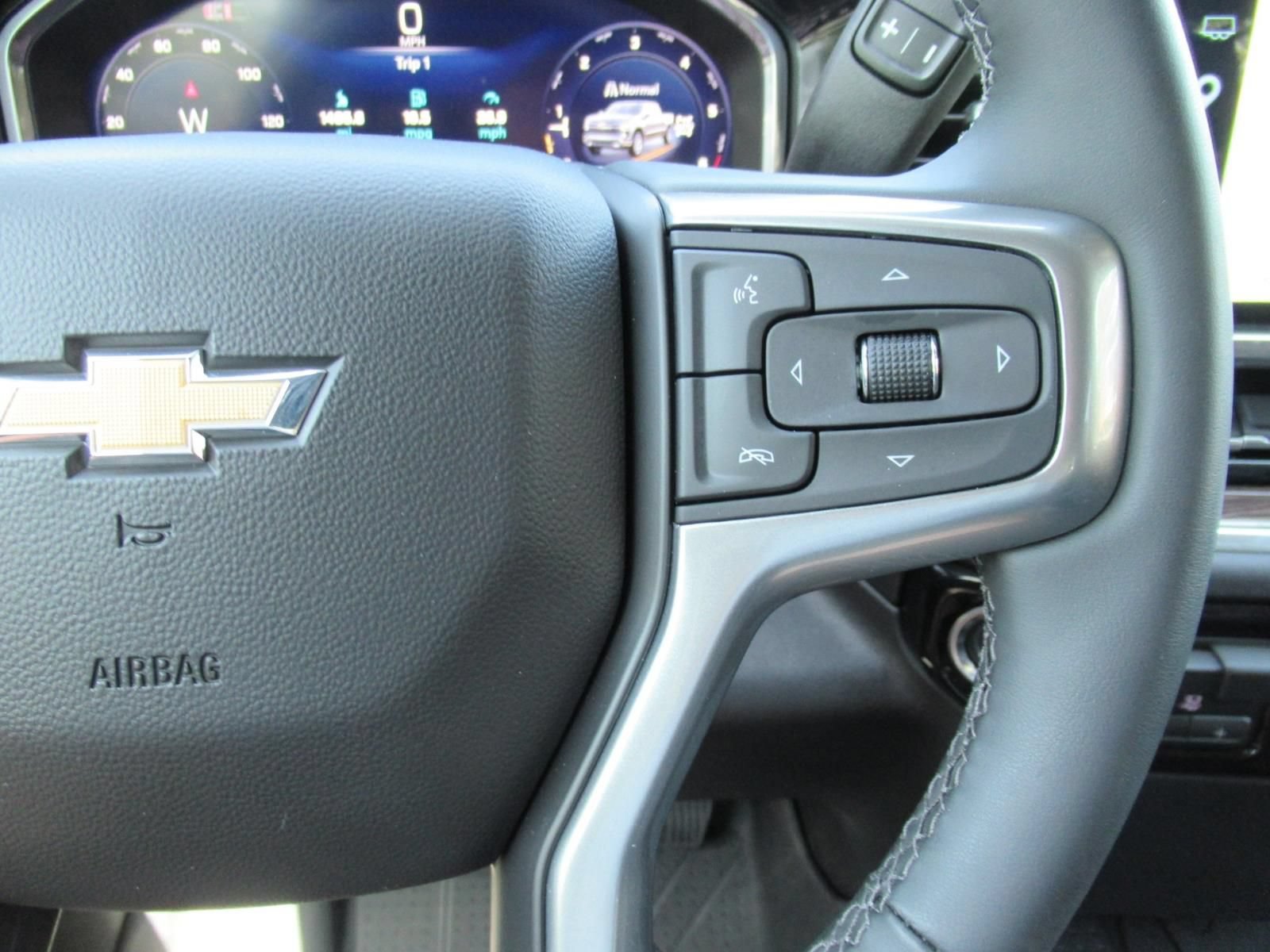 Used 2026 Chevrolet Silverado 1500 LT AWD/4WD image 26