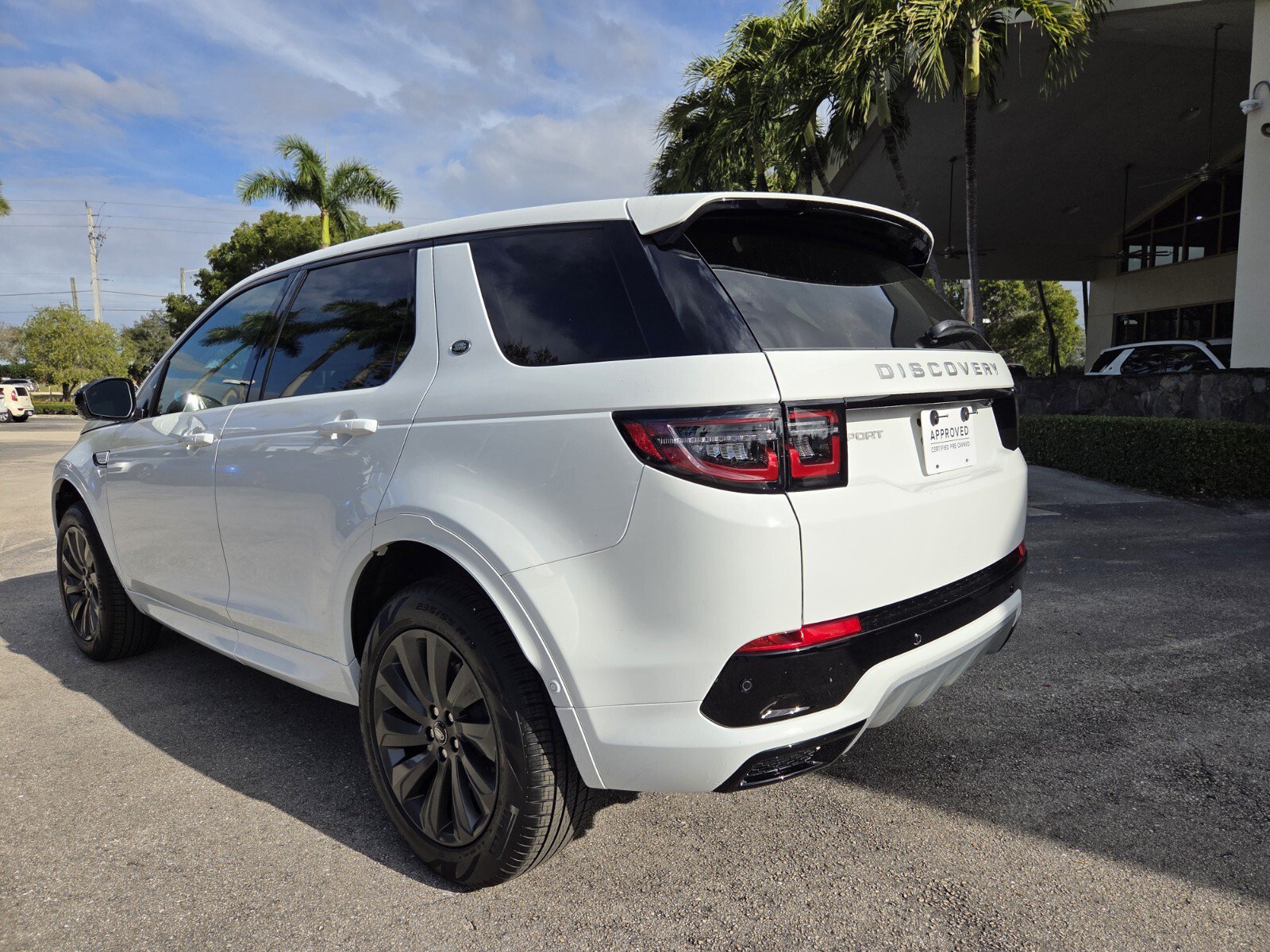 Used 2025 Land Rover Discovery Sport S video 2