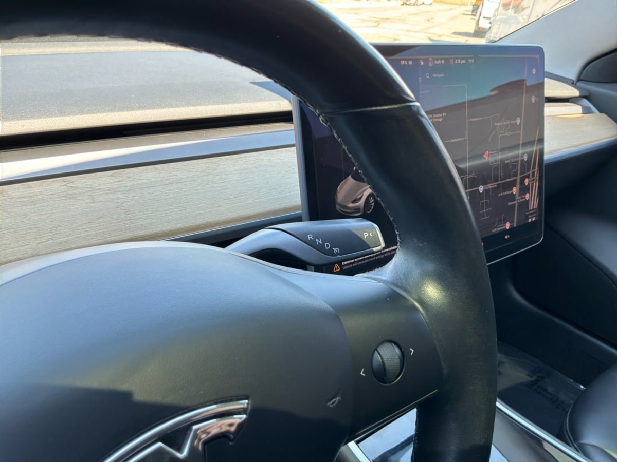 Used 2018 Tesla Model 3 Long Range RWD image 17